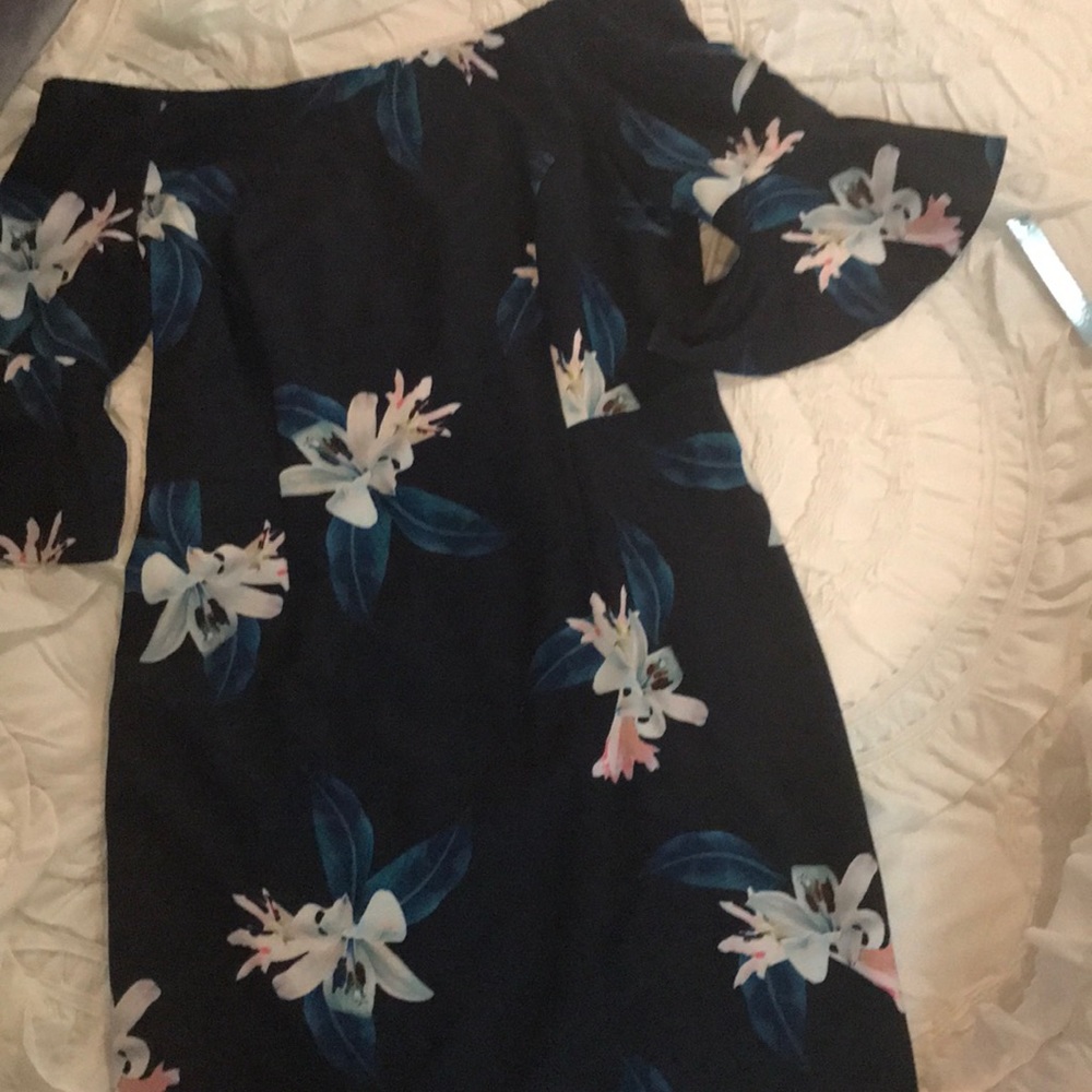 Antonio Melanie off shoulder dress